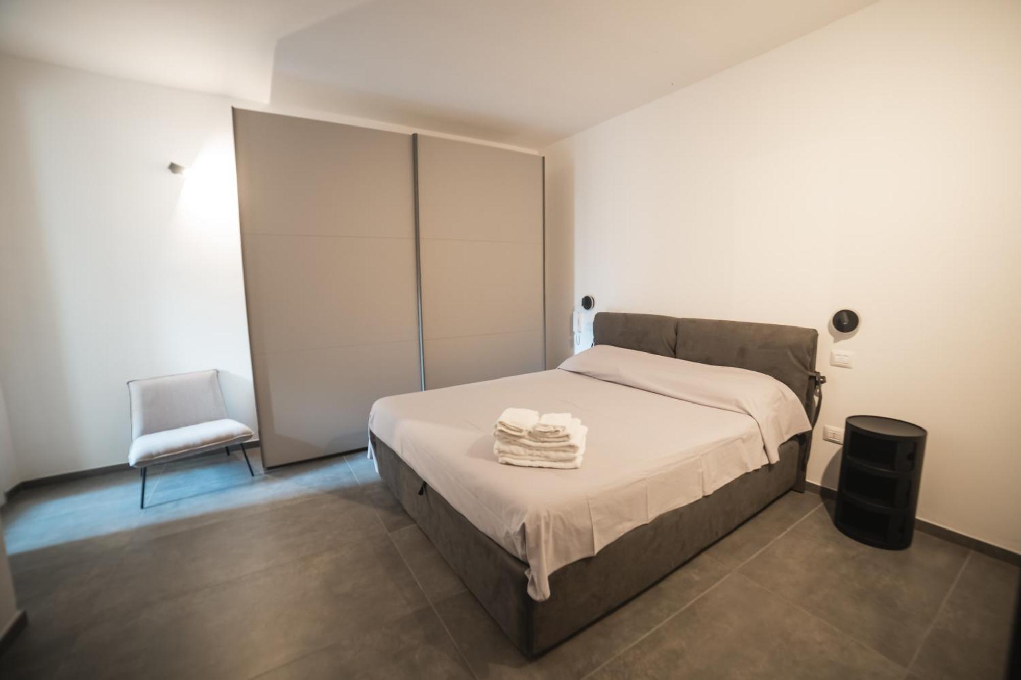 Suite Piazza Mazzini 90 Mq 5 Лечче Екстер'єр фото
