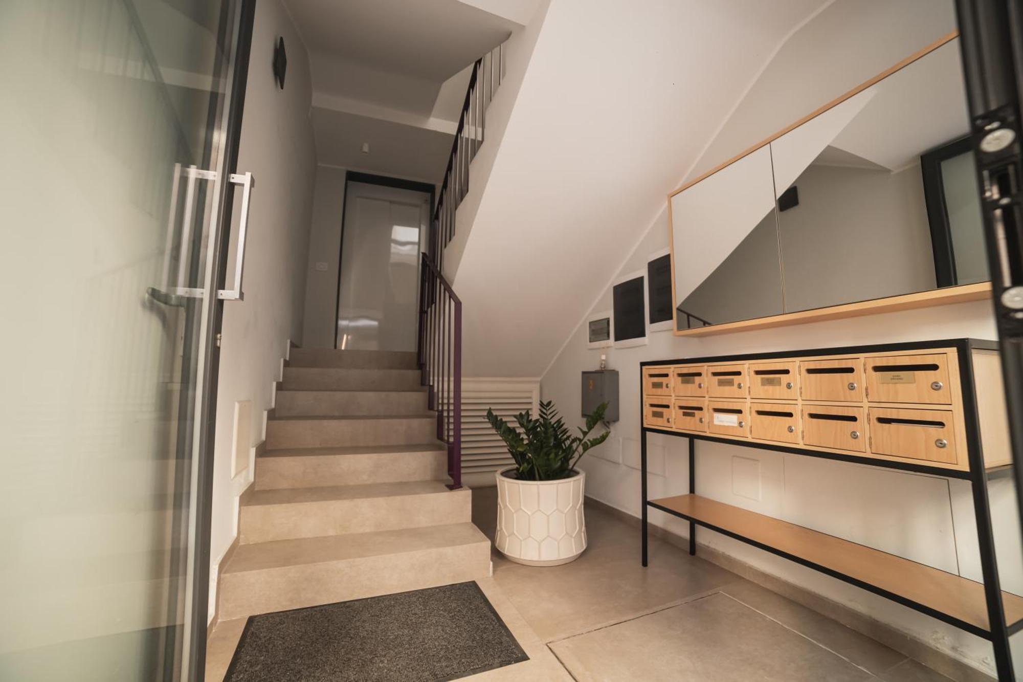 Suite Piazza Mazzini 90 Mq 5 Лечче Екстер'єр фото